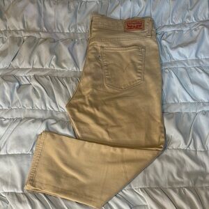 Levi's Women's 311 Shaping Skinny Capri Cropped Jeans